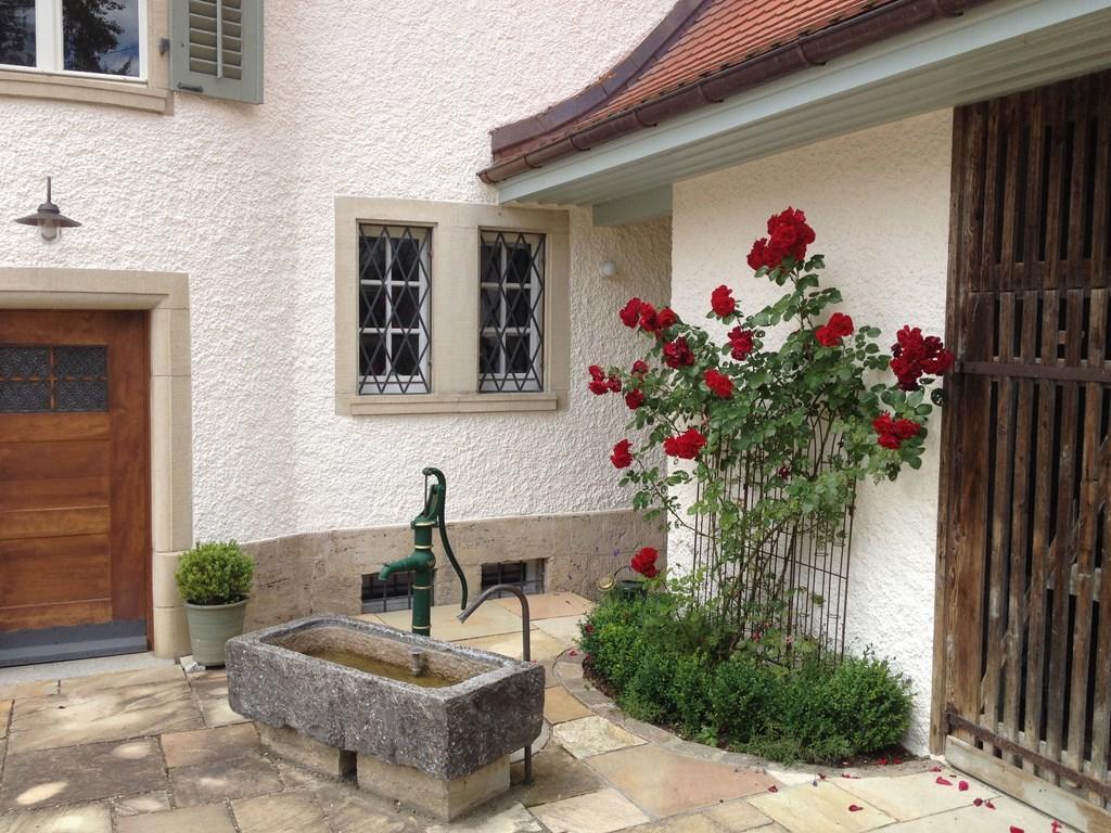 Gasthaus Schwanen & Villa Pfarrhus Stuhlingen Exterior photo